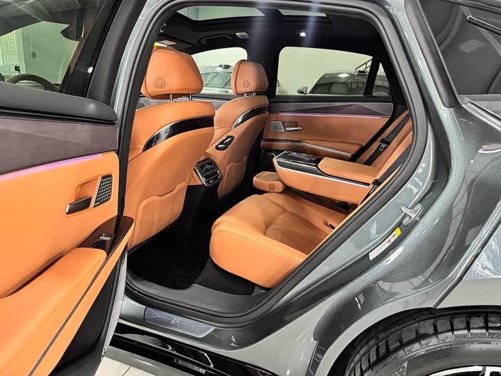 Фото 6 - BYD Han L