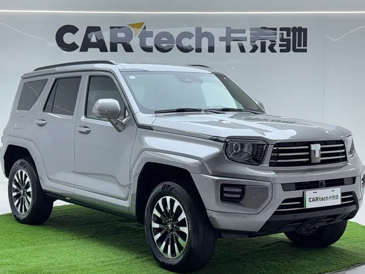 Фото 7 - Tank 700 Hybrid