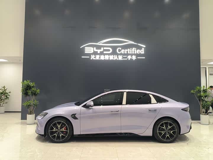 Фото 2 - BYD Seal