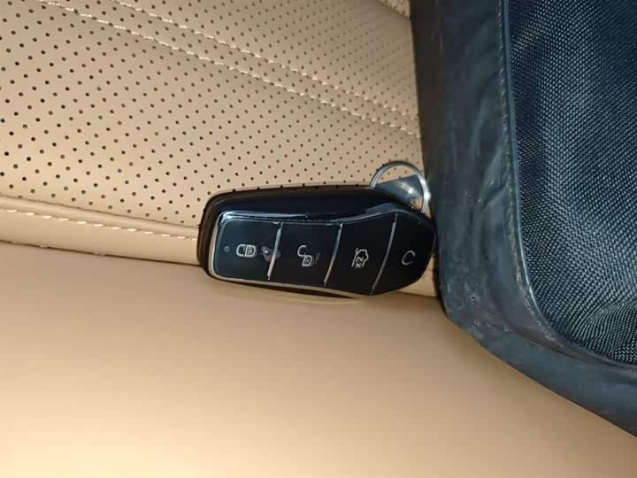 Фото 9 - BYD Song L