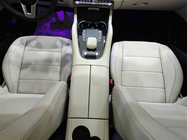 Фото 10 - Mercedes-Benz GLE-Class