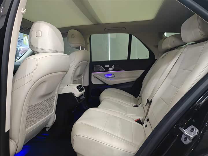 Фото 7 - Mercedes-Benz GLE-Class