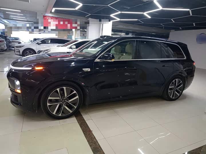 Фото 5 - LiXiang L9