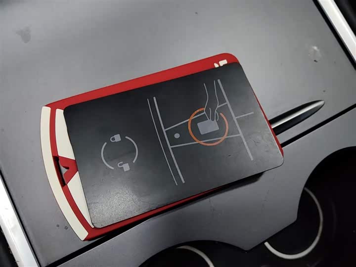 Фото 9 - Tesla Model Y