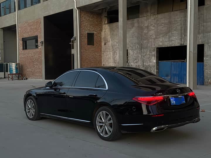 Фото 4 - Mercedes-Benz S-Class