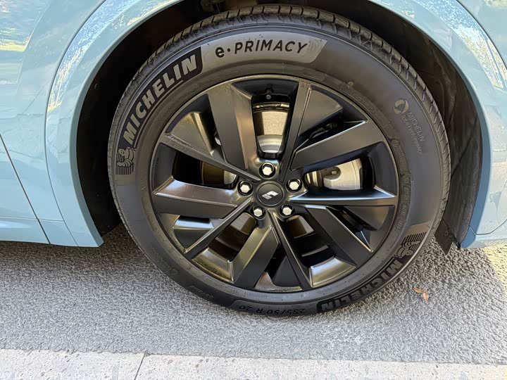 Фото 4 - LiXiang L7