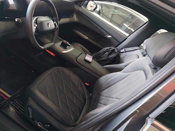 Фото 15 - Changan CS75 Plus