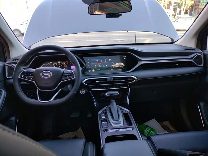 Фото 10 - GAC Trumpchi GS4