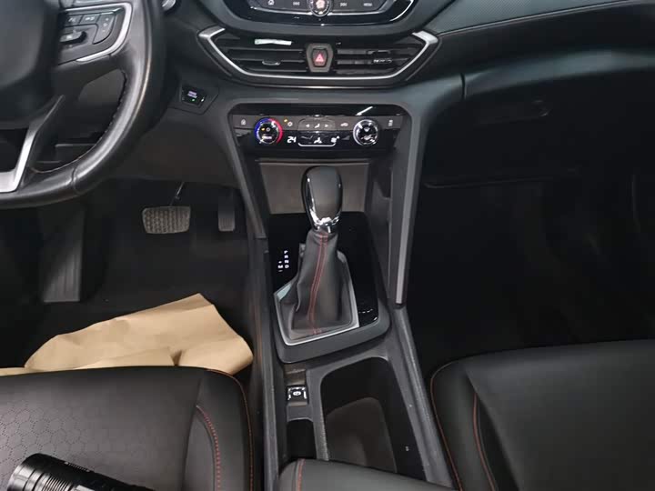 Фото 14 - Chevrolet Orlando