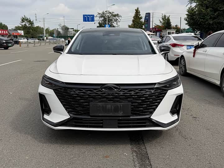 Фото 2 - Chery Arrizo 8