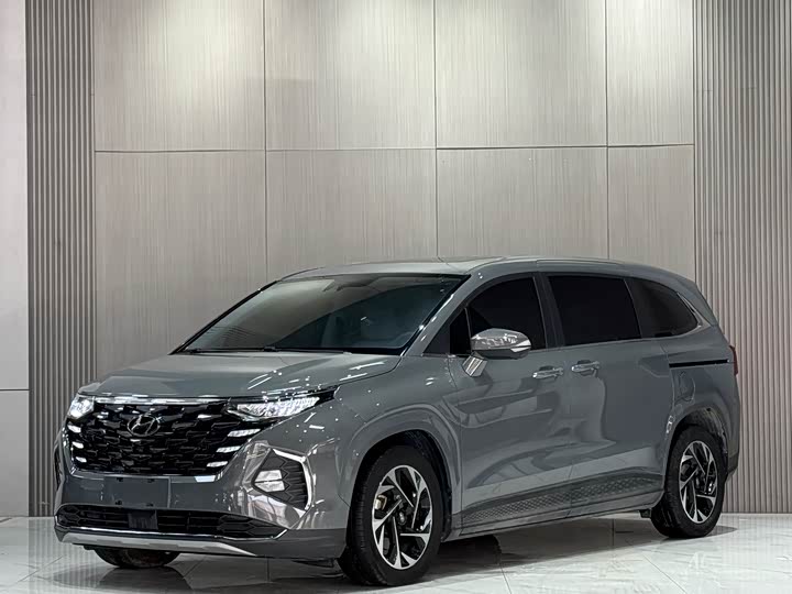 Фото 1 - Hyundai Custo