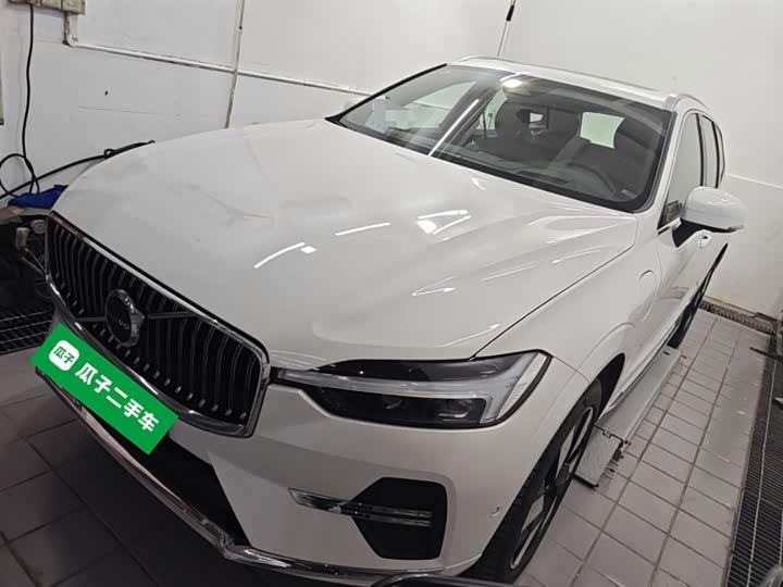 Фото 2 - Volvo XC60 Hybrid