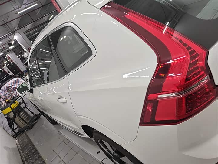 Фото 5 - Volvo XC60 Hybrid