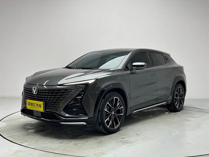 Фото 1 - Changan UNI-T