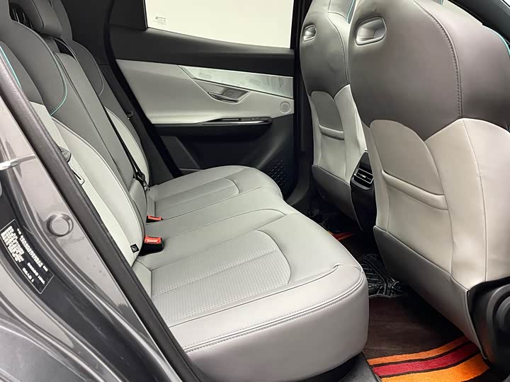 Фото 11 - Changan UNI-T