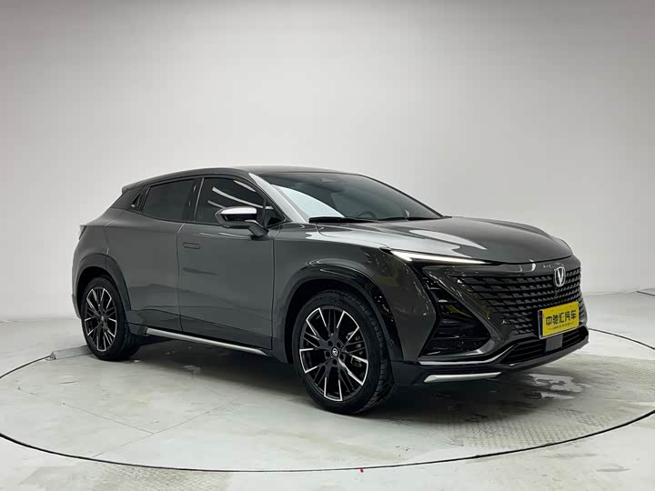 Фото 3 - Changan UNI-T