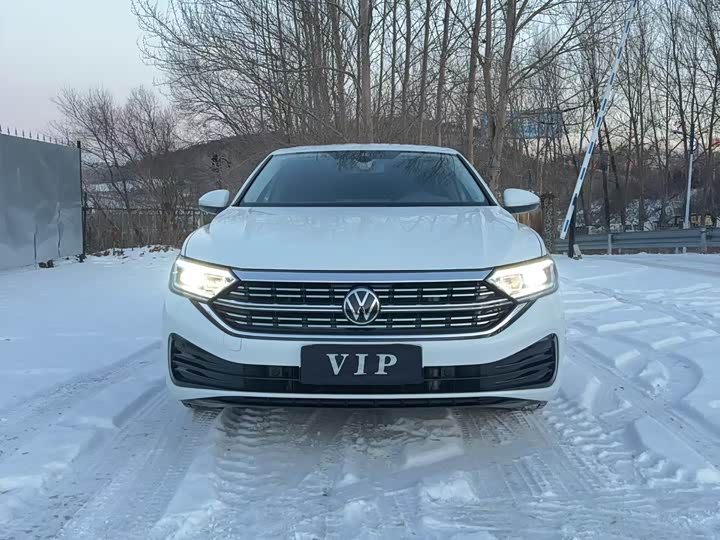 Фото 2 - Volkswagen Sagitar L