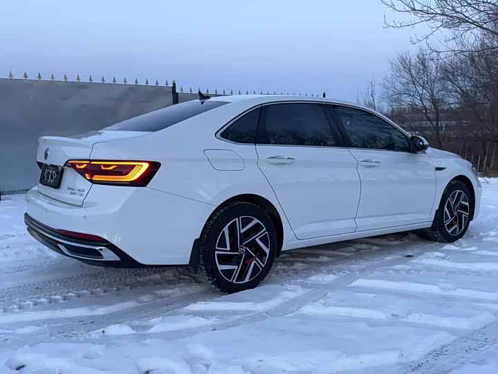 Фото 7 - Volkswagen Sagitar L