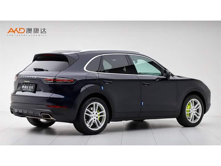 Фото 3 - Porsche Cayenne Hybrid