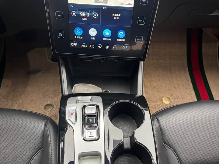 Фото 10 - Hyundai Tucson L