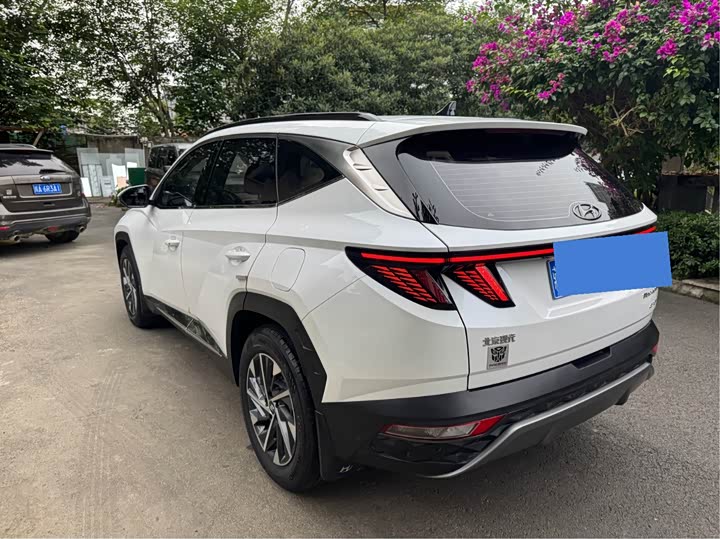 Фото 14 - Hyundai Tucson L