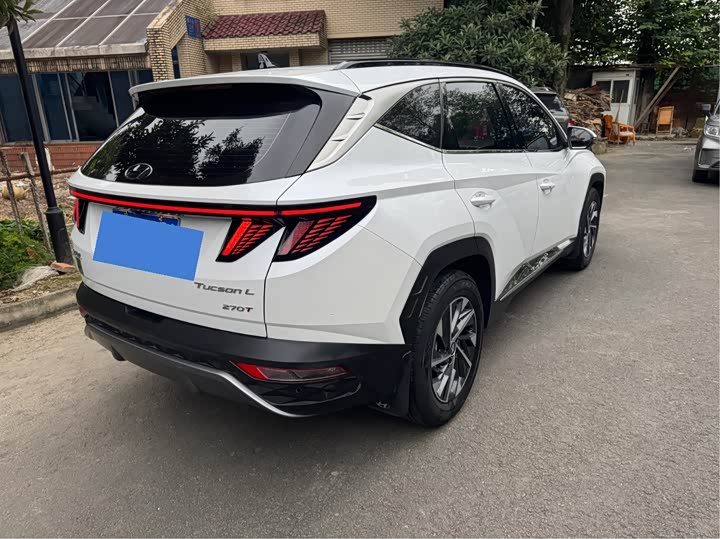 Фото 16 - Hyundai Tucson L