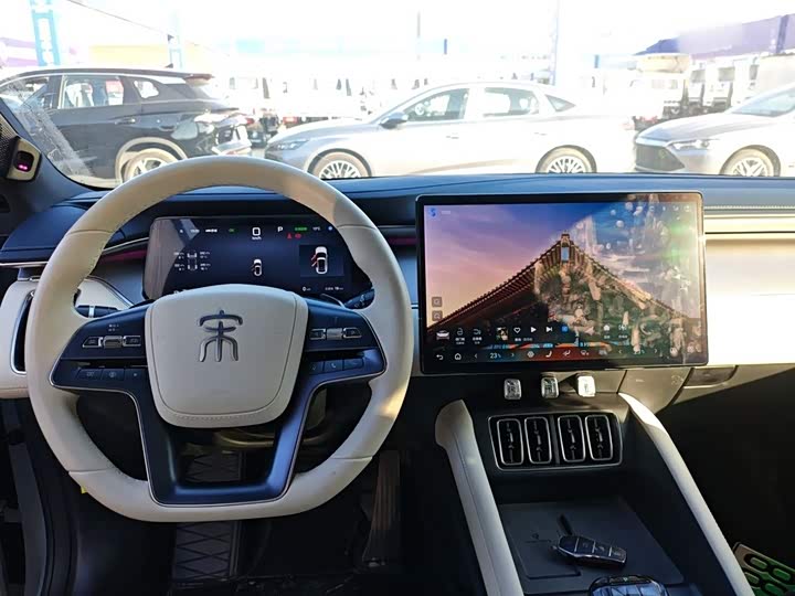 Фото 10 - BYD Song L