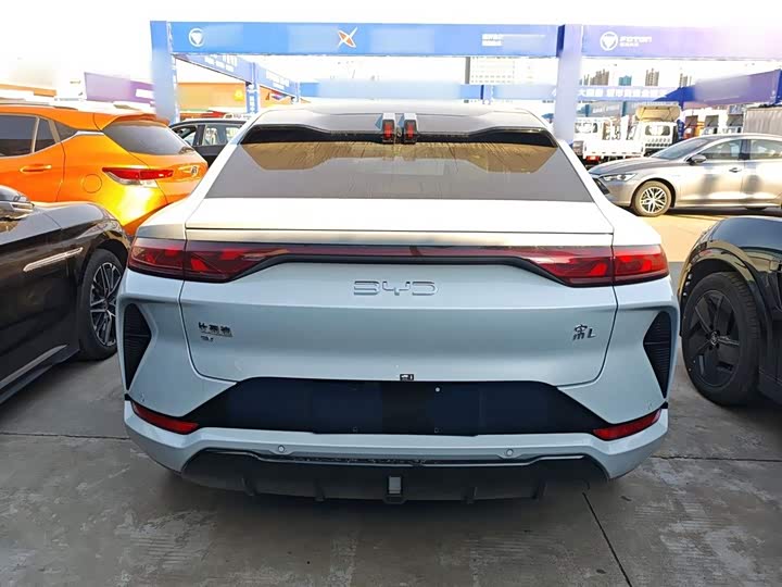 Фото 6 - BYD Song L