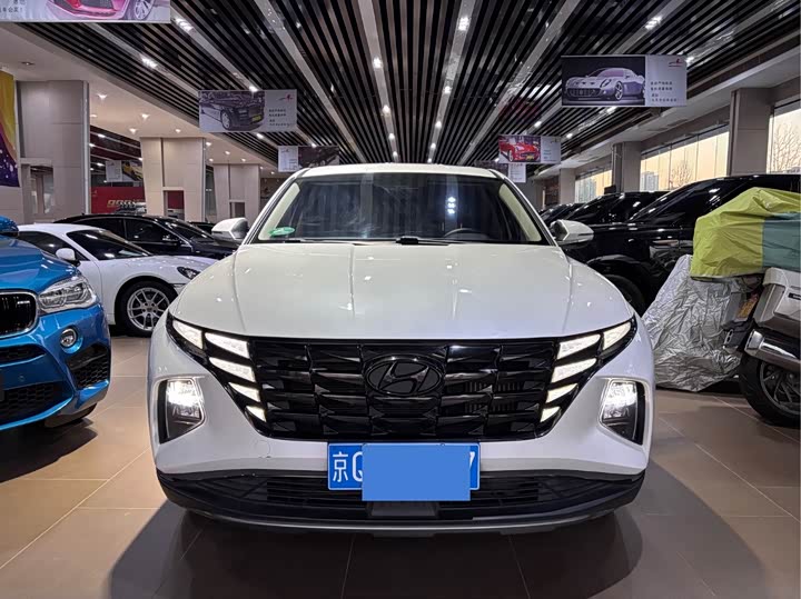 Фото 2 - Hyundai Tucson L