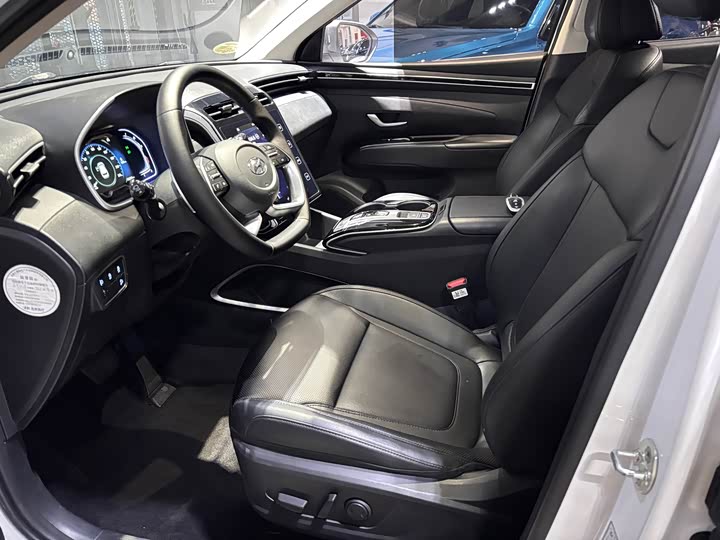 Фото 5 - Hyundai Tucson L