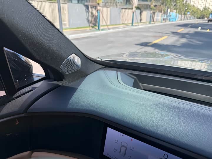 Фото 9 - Geely Galaxy L7