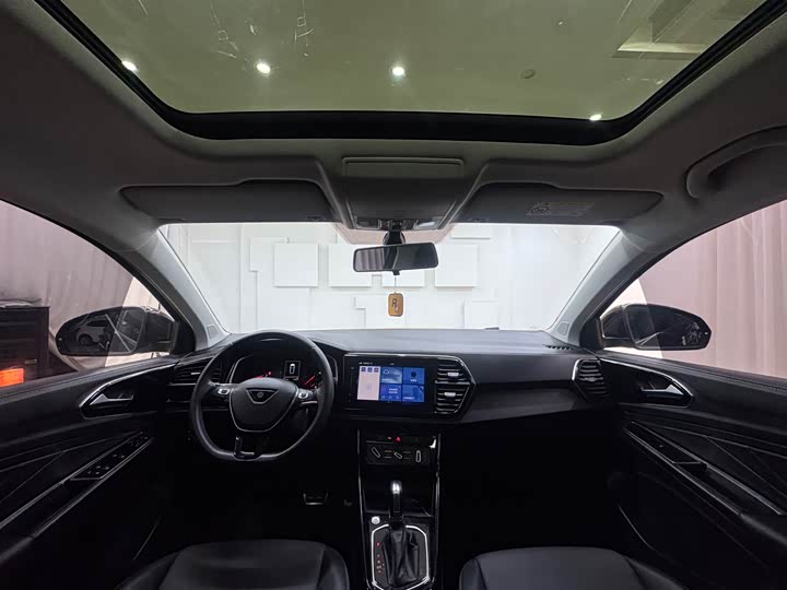 Фото 17 - Jetta VS7