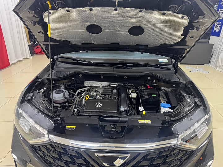 Фото 19 - Jetta VS7