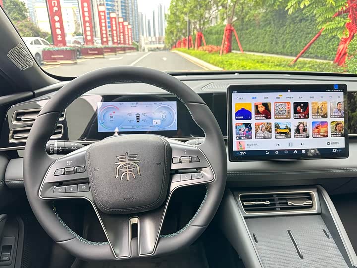 Фото 14 - BYD Qin L