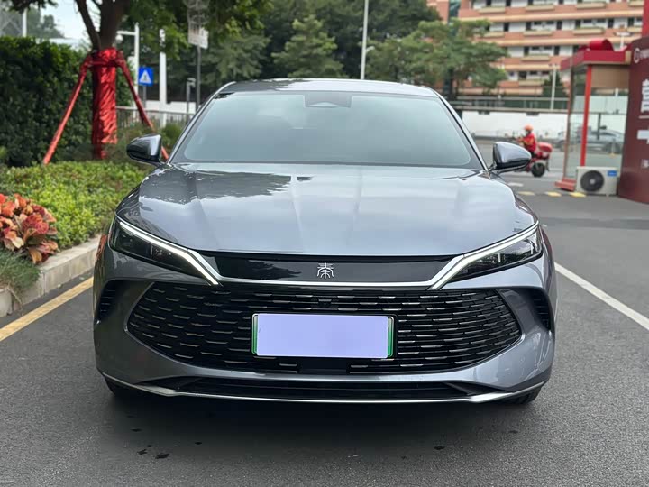 Фото 2 - BYD Qin L