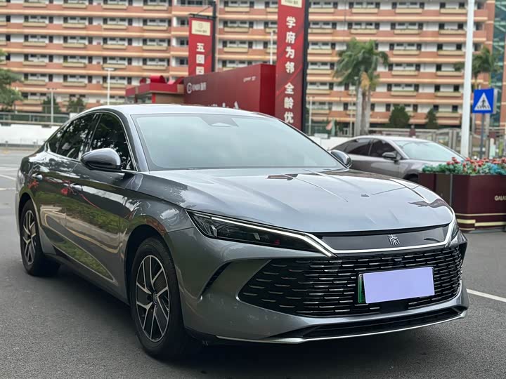 Фото 3 - BYD Qin L