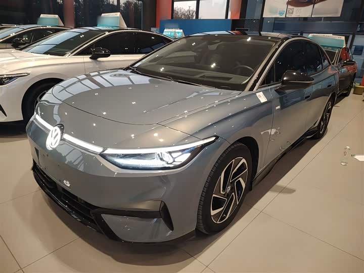 Фото 1 - Volkswagen ID.7 Vizzion