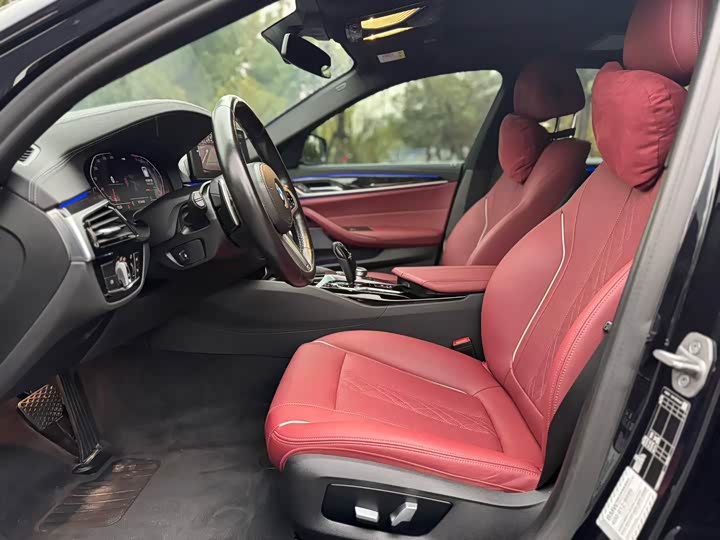 Фото 5 - BMW 5 Series