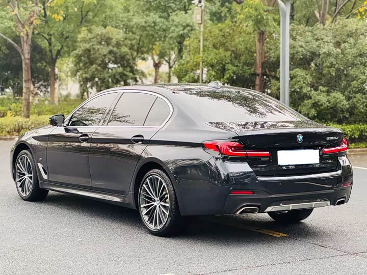 Фото 7 - BMW 5 Series