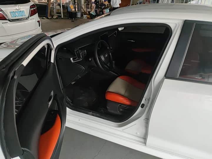 Фото 5 - Toyota Levin