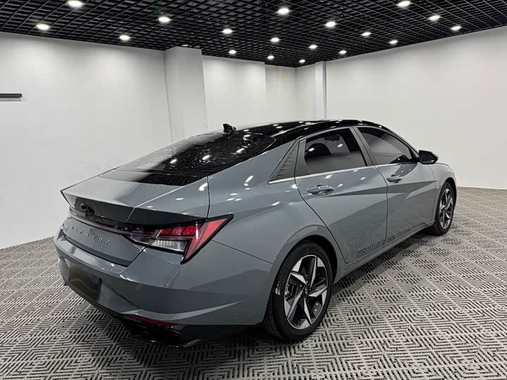 Фото 7 - Hyundai Elantra N line