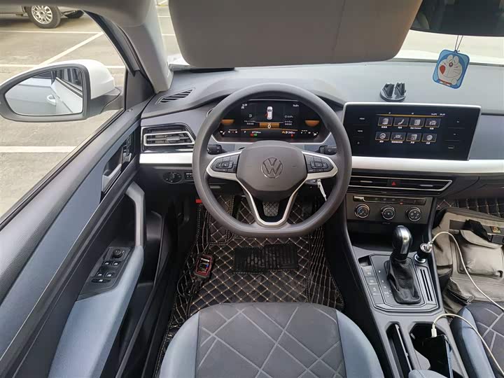 Фото 11 - Volkswagen Lavida