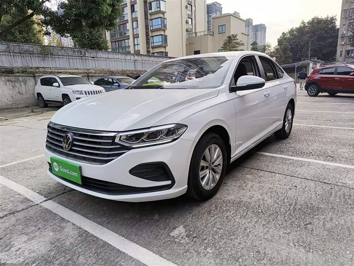 Фото 2 - Volkswagen Lavida