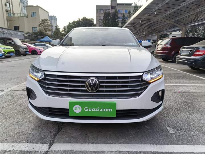 Фото 3 - Volkswagen Lavida