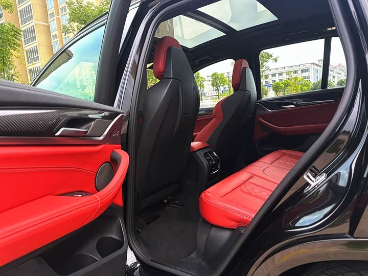 Фото 6 - BMW X3 M