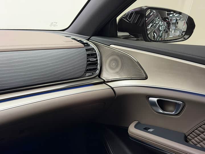 Фото 8 - BYD Han