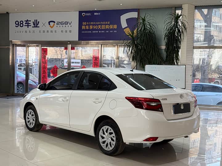 Фото 6 - Toyota Vios