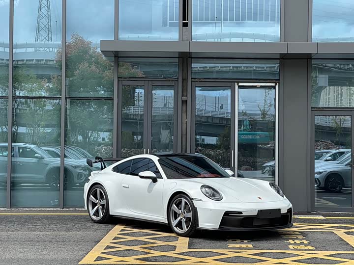 Фото 3 - Porsche 911