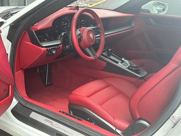 Фото 8 - Porsche 911