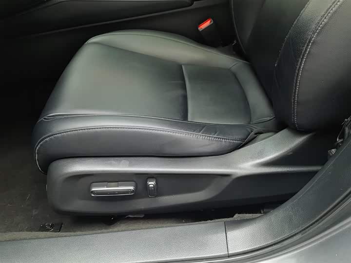 Фото 19 - Honda Accord